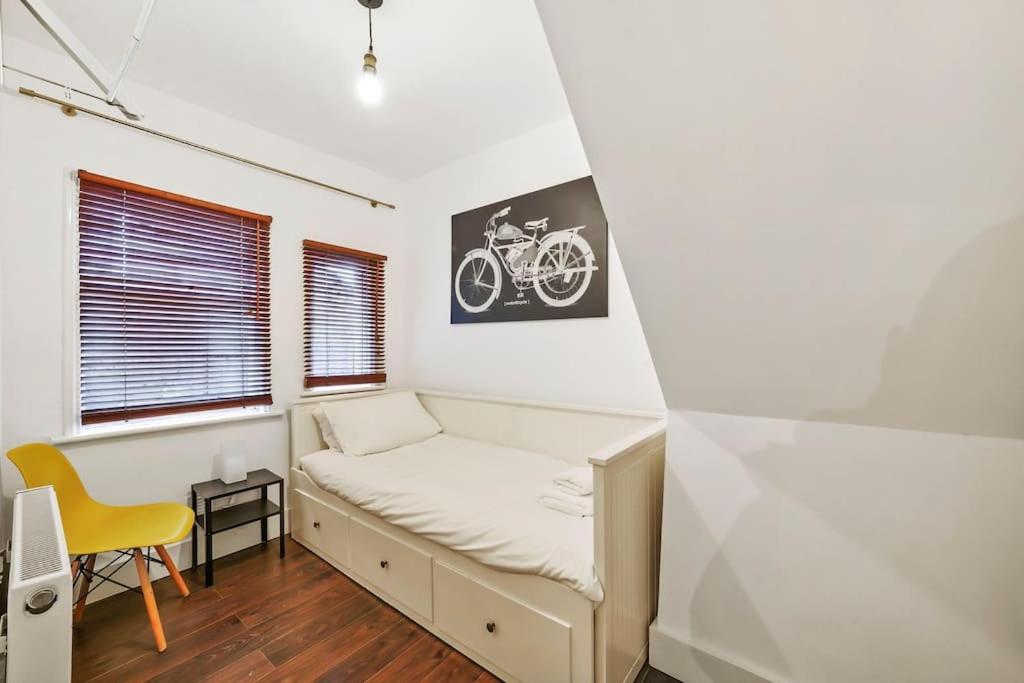 2 Bed Garden Flat Leyton Village ลอนดอน ภายนอก รูปภาพ